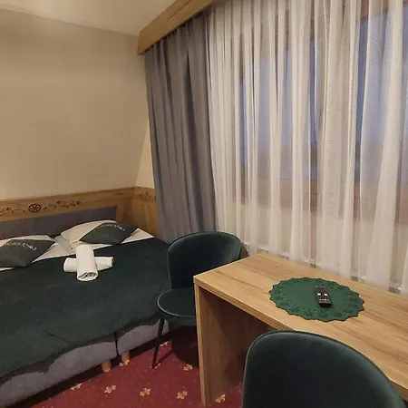 U Kosle Sauna I Bilard Couette-café Zakopane