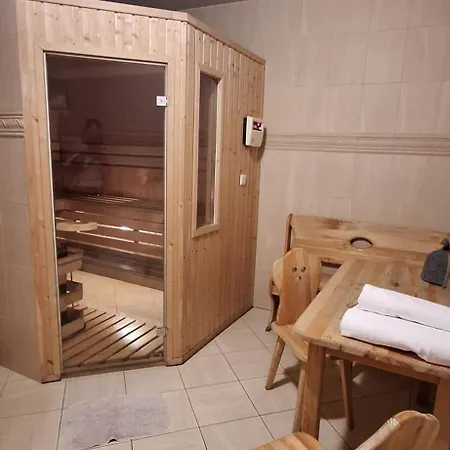 U Kosle Sauna I Bilard ベッド・アンド・ブレックファスト ザコパネ